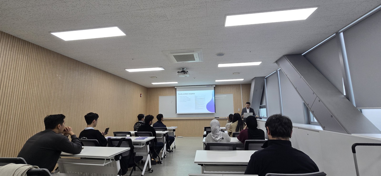 Gyeonggi-do Job Foundation main partnership photo